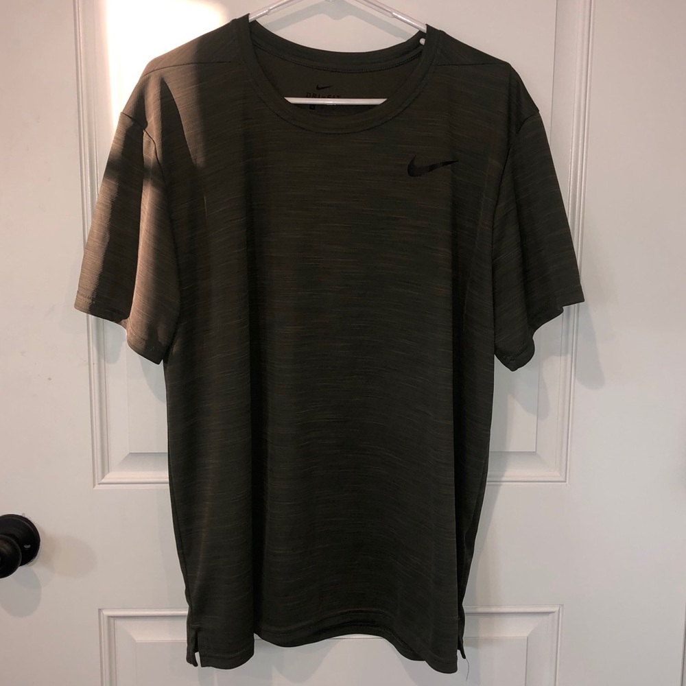Nike Dri-fit t shirt